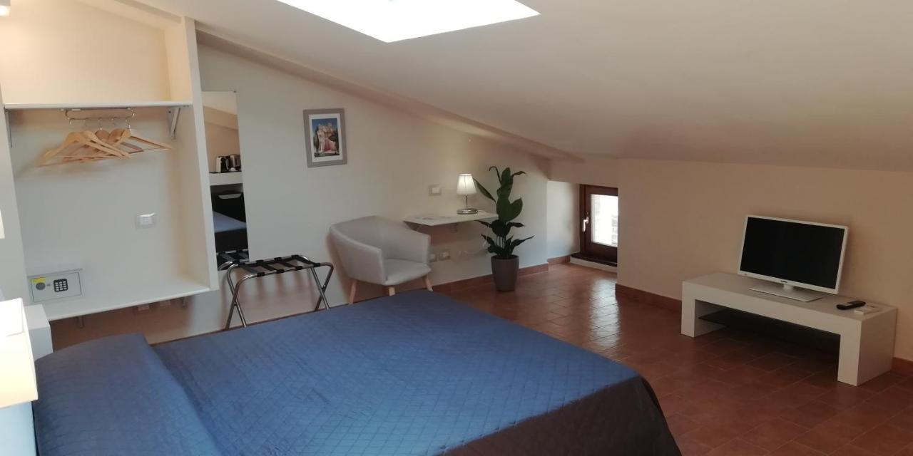 Helios Assisi Hotel Buitenkant foto