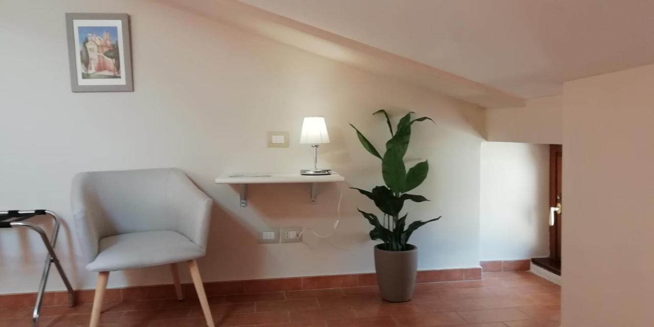 Helios Assisi Hotel Buitenkant foto