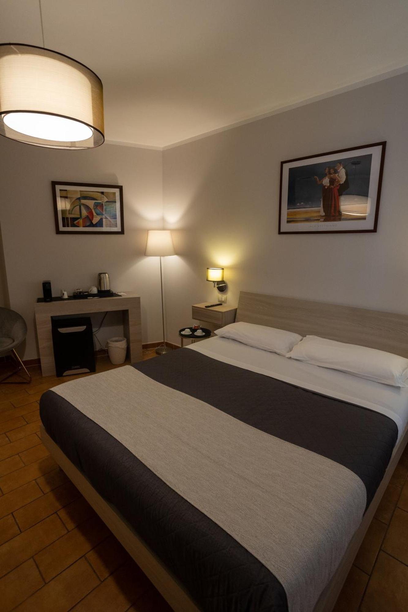 Helios Assisi Hotel Buitenkant foto